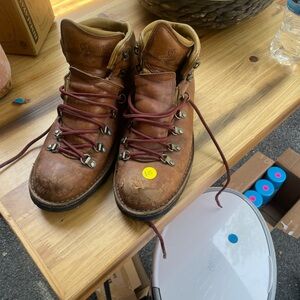 Danner Tan Leather Boots with Maroon Laces